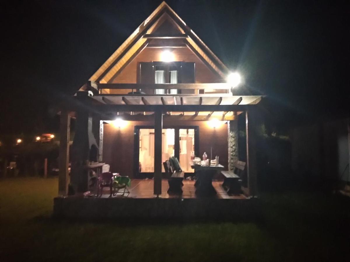 Vacation Home Zara Lohovo Экстерьер фото