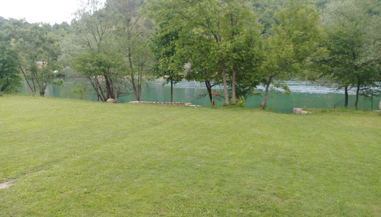 Vacation Home Zara Lohovo Экстерьер фото